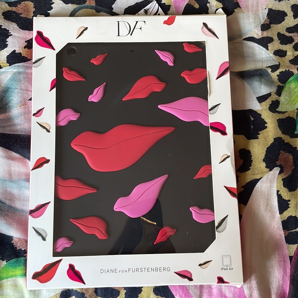 DVF 3D Lips iPad Air case